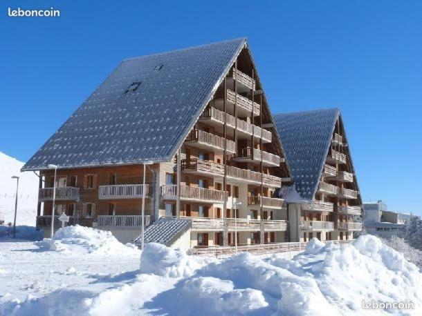 Superbesse Appartement 4-6 Pers. 2 Ch. Dans Residence 3 Etoile Avec Piscine 외부 사진