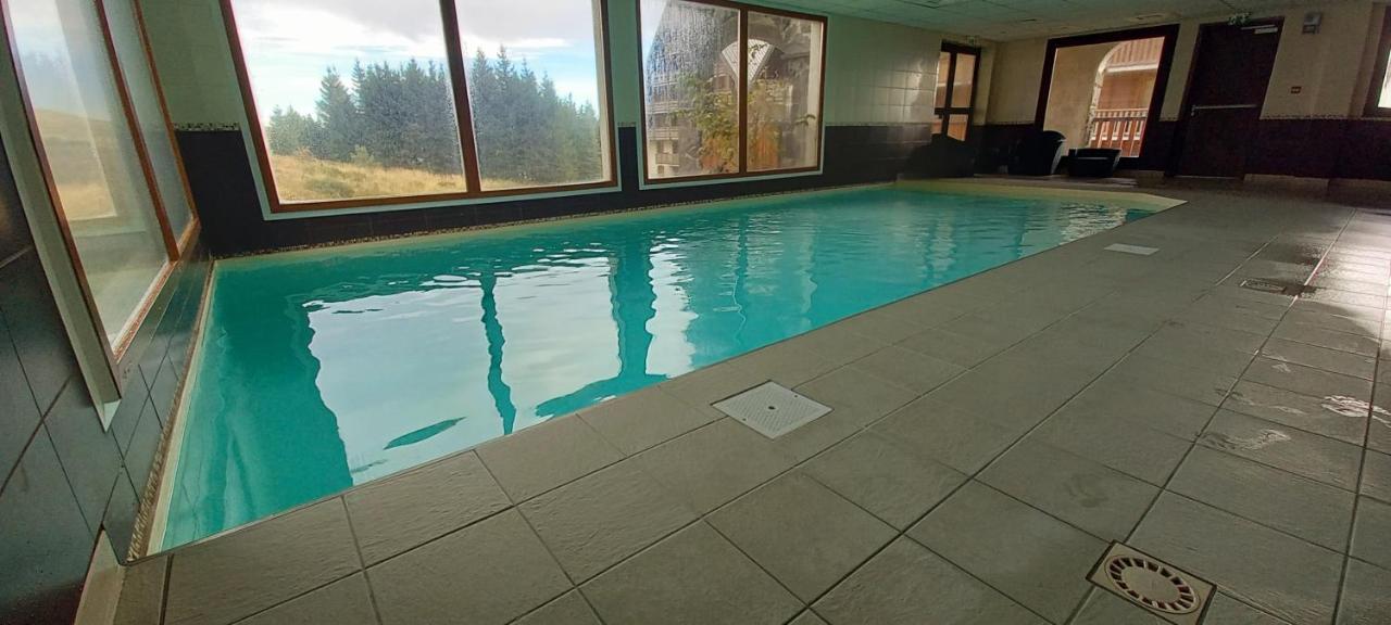 Superbesse Appartement 4-6 Pers. 2 Ch. Dans Residence 3 Etoile Avec Piscine 외부 사진